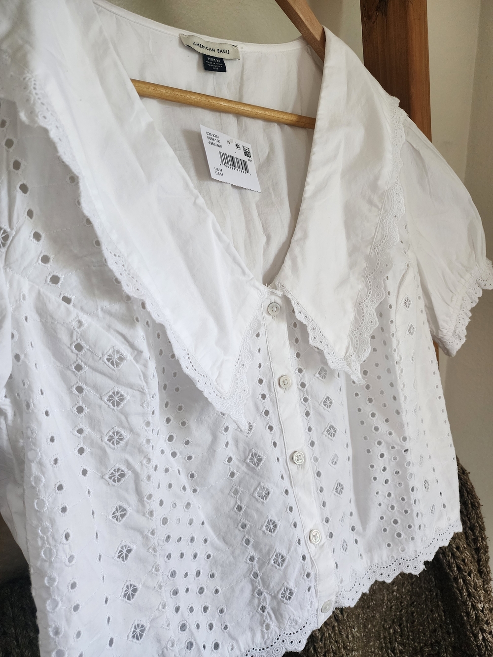 American Eagle Outfitters White Eyelet Button-Front Blouse with Lace Trim - Picture 3 of 6